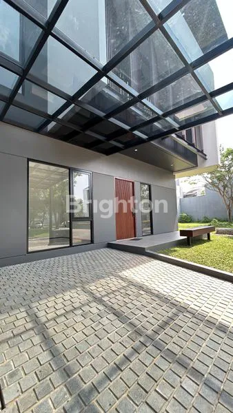 image RUMAH 2 LANTAI BRAND NEW MODERN MINIMALIS MEWAH DI THE EMINENT BSD DEKAT IPEKA,PRASETYA MULYA DAN AEON MALL, BSD CITY* (5)