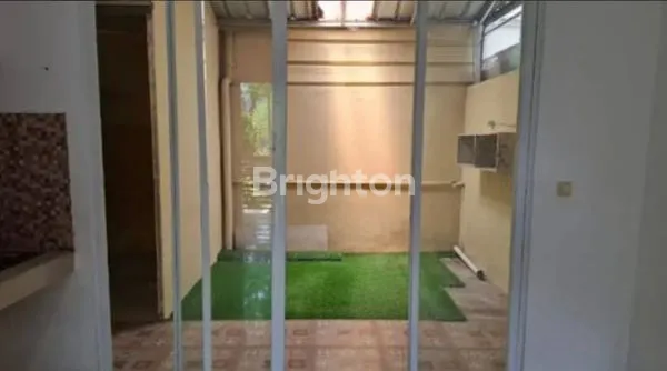 image DISEWAKAN RUMAH NYAMAN DI LOKASI STRATEGIS - JLN. LETJEN IBRAHIM ADJIE (5)