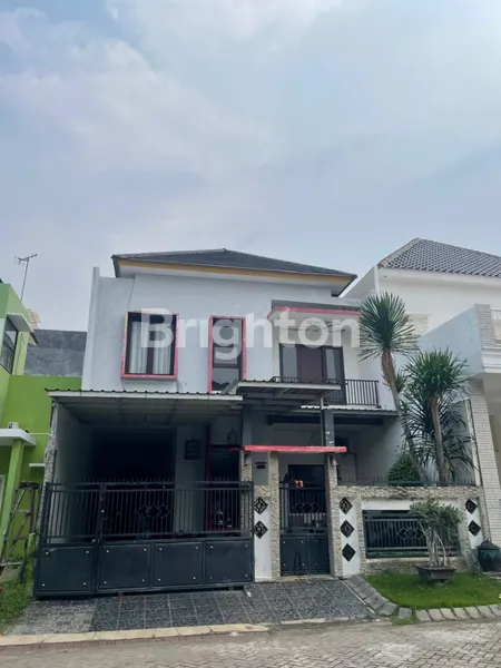 image RUMAH 2 LANTAI PERUM TAMAN TIARA SIDOARJO KOTA DEKAT JENGGOLO, ALUN ALUN SIDOARJO (1)