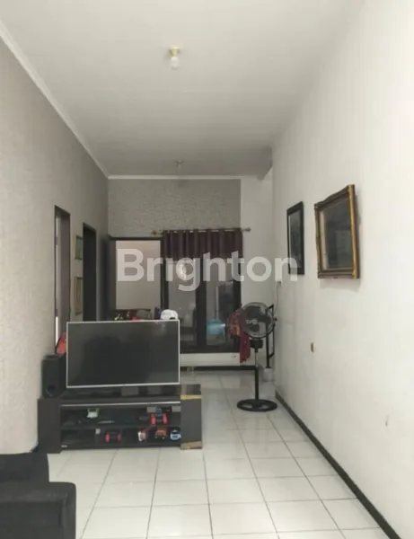 image RUMAH 2 LANTAI PERUM TAMAN TIARA SIDOARJO KOTA DEKAT JENGGOLO, ALUN ALUN SIDOARJO (5)