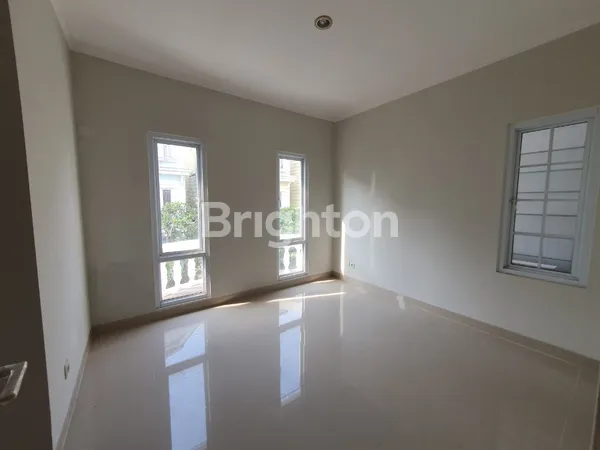 image RUMAH DI SEWA @ GADING SERPONG (2)