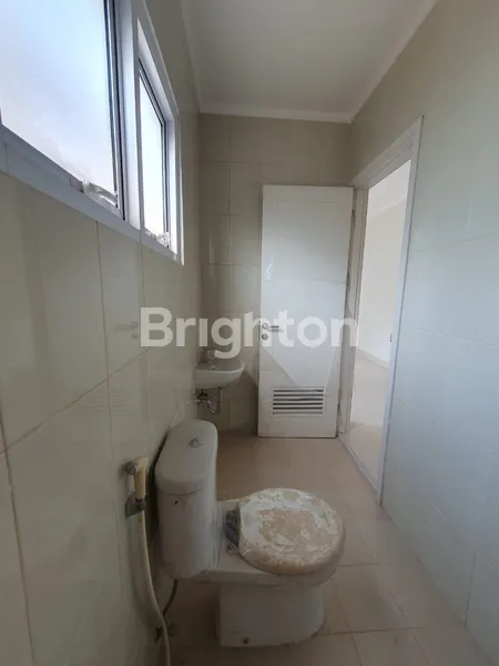 image RUMAH DI SEWA @ GADING SERPONG (3)