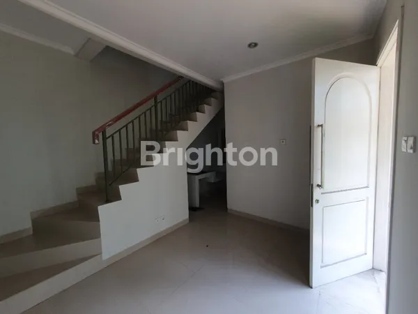 image RUMAH DI SEWA @ GADING SERPONG (6)