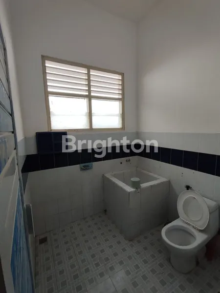 image RUMAH AREA MANYAR BAGUS SIAP HUNI DEKAT PUSAT KOTA  (3)