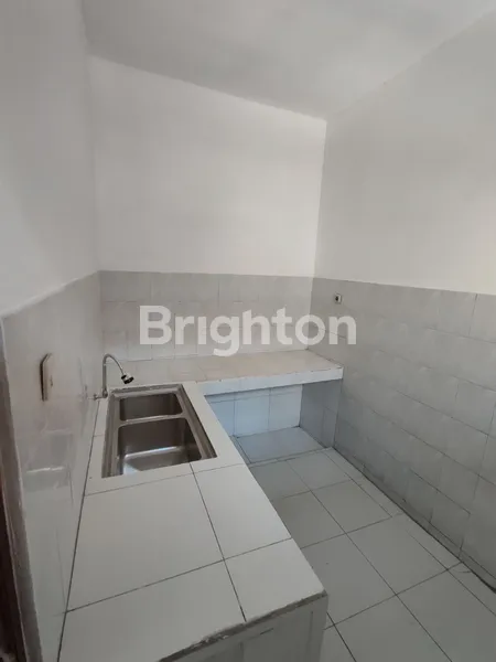 image RUMAH AREA MANYAR BAGUS SIAP HUNI DEKAT PUSAT KOTA  (4)