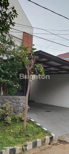 image RUMAH KETINTANG KONDISI BAGUS TERAWAT LOKASI STRATEGIS DEKAT A YANI (3)
