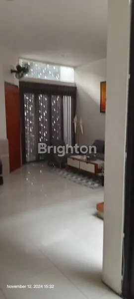 image RUMAH KETINTANG KONDISI BAGUS TERAWAT LOKASI STRATEGIS DEKAT A YANI (7)