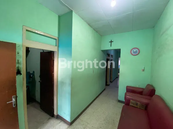 image RUMAH 1.5 LANTAI DI NGAGEL MADYA SURABAYA (2)