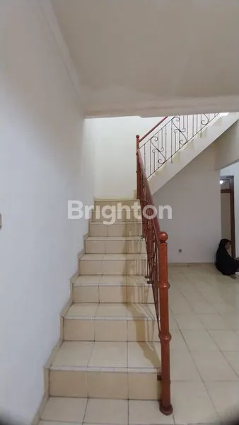 image DI SEWAKAN RUMAH KEMANGGISAN (5)