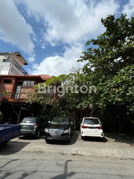 image BANGUNAN KOMERSIL SEMINYAK (8)