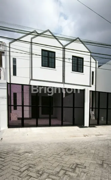 image RUMAH BARU 2 LANTAI MINIMALIS MODERN DI LEBAK KENJERAN HANYA 1,6MAN (6)