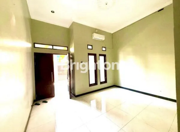 image RUMAH TERAWAT DUA LANTAI (2)