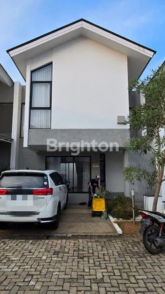 RUMAH 2 LANTAI SEMI FURNISHED PERUM FLORISTA GARDEN PALEMBANG