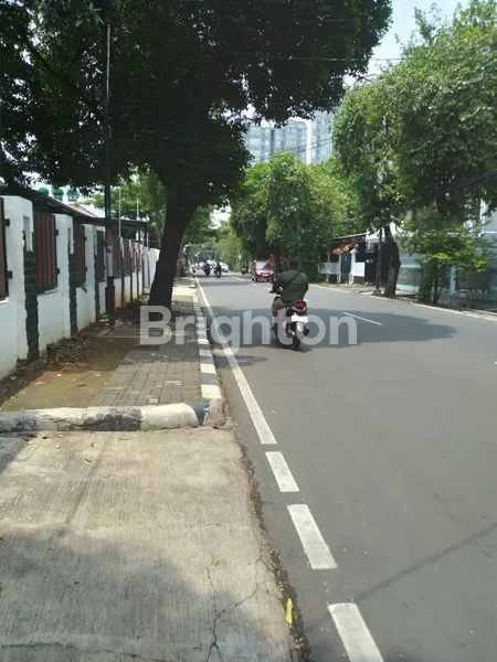 image HITUNG TANAH DIBAWAH NJOP AREA KOMERSIAL UTK BERBAGAI USAHA DKT APARTEMEN ARANDRA RESIDENCE (2)