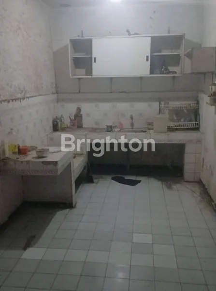 image RUMAH STRATEGIS WISMA PERMAI TENGAH HARGA MIRING (2)