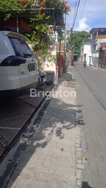 image INVESTASI CERDAS: RUMAH KOS MEWAH 4KT DI KAWASAN KAMPUS SETURAN (1)