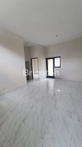 image RUMAH BARU GRESS AREA BELAKANG LUAS (3)