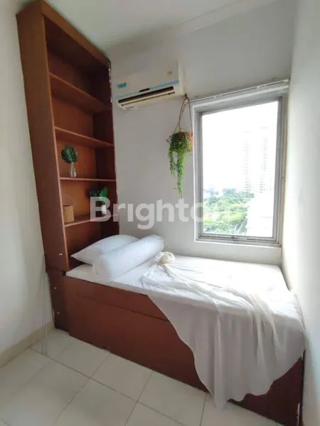 image APARTEMEN CANTIK DI SUDIRMAN PARK (5)