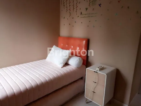 image DIJUAL RUMAH CANTIK FULL FURNISHED SIAP HUNI ARCADIA VILLAGE (7)