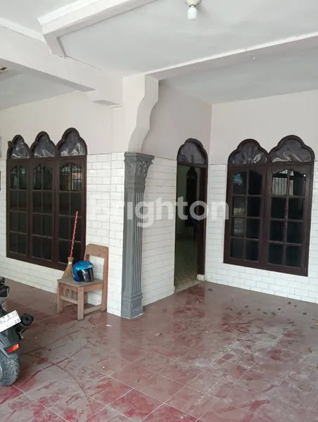 image RUMAH TINGGAL PINGGIR JALAN (1)