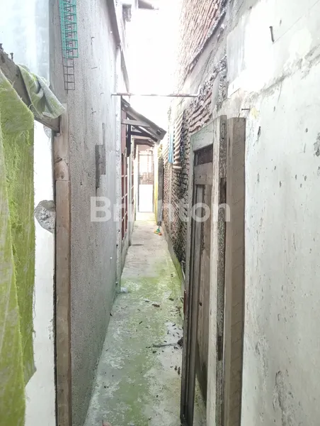 image RUMAH TINGGAL PINGGIR JALAN (7)