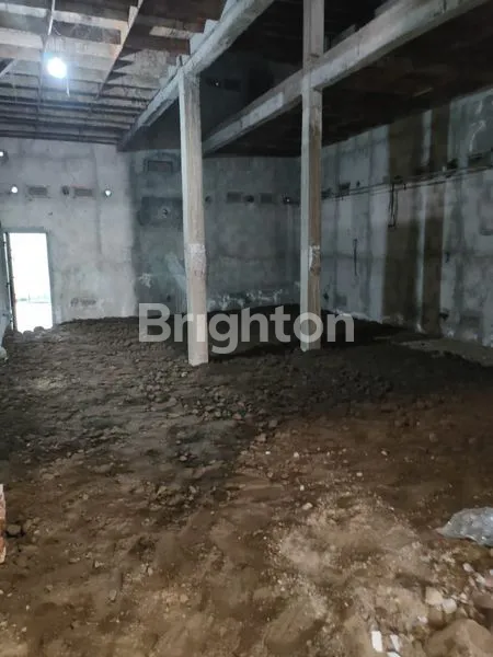 image SHOWROOM DI GAJAH RAYA, SIAP PAKAI (8)