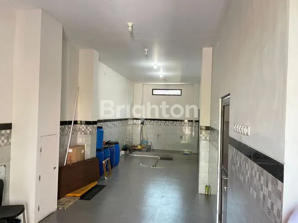 image RUKO STRATEGIS 3 LANTAI SIAP HUNI - PERAK TIMUR (2)