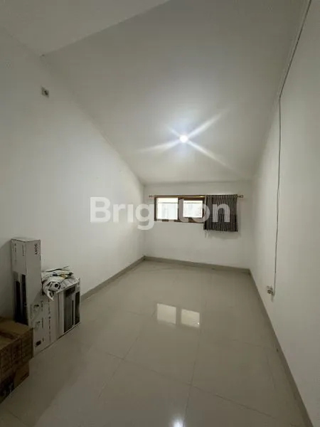 image RUMAH 2 LANTAI FULL FURNISHED DI CIPUTAT, 10 MENIT KE BSD (3)