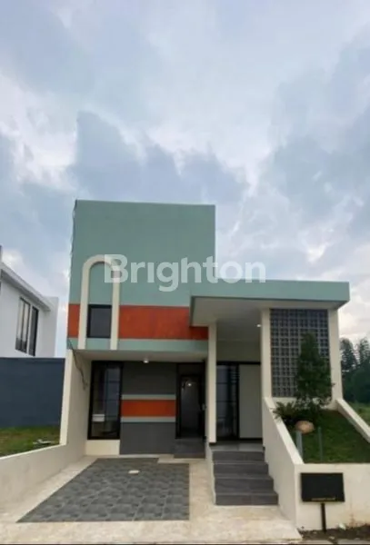 image RUMAH BARU GRESS 500 JT AN 15 MENIT KE KAMPUS UB MALANG FREE ALL BIAYA (1)