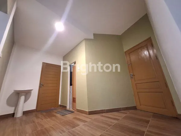 image DIJUAL RUMAH KOMERSIAL  JALAN PARIT NOMOR DUA KUBU RAYA  (3)