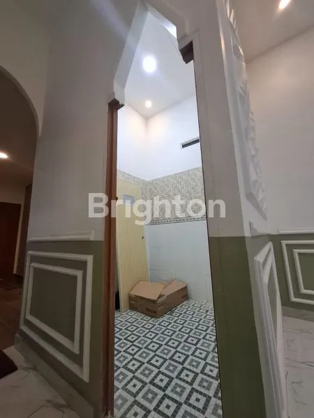 image DIJUAL RUMAH KOMERSIAL  JALAN PARIT NOMOR DUA KUBU RAYA  (6)