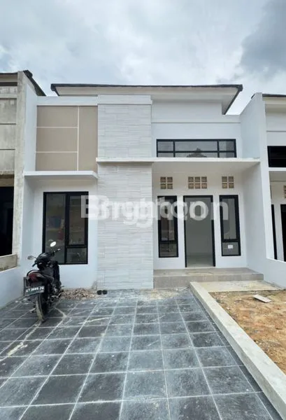 RUMAH MURAH TYPE 45 TENGAH KOTA PERUMAHAN PESONA KHATULISTIWA