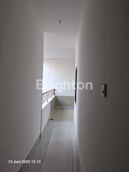 image RUMAH 2 LANTAI SIAP HUNI DI LIMUS PRATAMA - 4KT, SHM, DEKAT TOL (8)