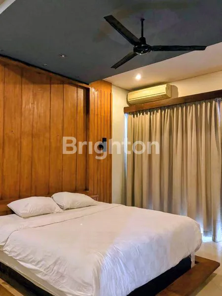 image 3 BEDROOM VILLA - RIVER VIEW SEMINYAK (6)