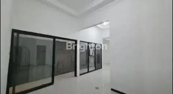 image RUMAH BAWAH HARGA PASAR DI JALAN IKAN-IKAN (4)