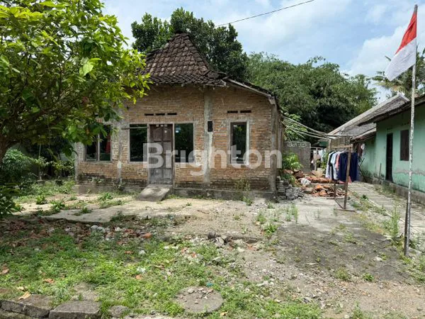 image TANAH DIJUAL DEKAT PASAR SLEMAN DI TRIHARJO, SLEMAN, YOGYAKARTA (3)