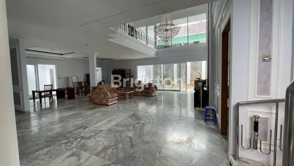 image RUMAH MEWAH MURAH DI JUAL DI DENPASAR  (5)