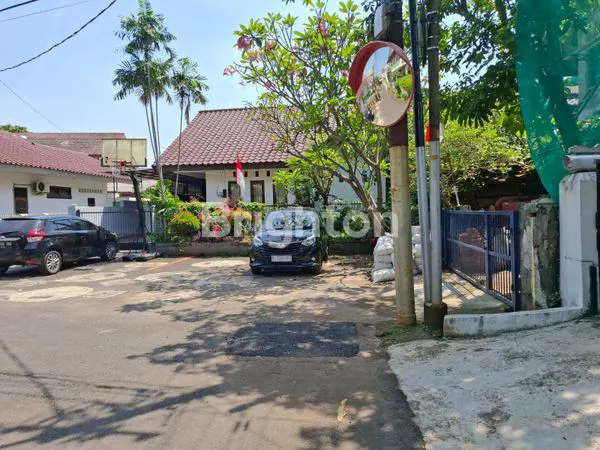 image RUMAH KOMPLEK DEPKEU FATMAWATI HUNIAN NYAMAN LETAK STRATEGIS (4)