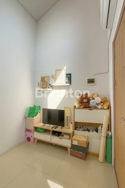 image KESEMPATAN EMAS DI CISAUK: RUMAH SEMI-FURNISHED 2 KAMAR + 2.200 VA — SIAP AJB & SHM, HARGA RP 690 JUTA! (3)