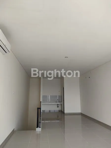 image RUKO 3 LANTAI HAMPTON AVENUE GADING SERPONG - SIAP PAKAI (5)