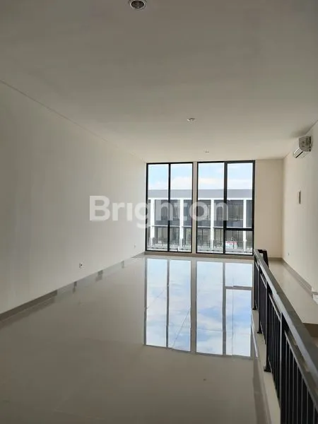 image RUKO 3 LANTAI HAMPTON AVENUE GADING SERPONG - SIAP PAKAI (6)