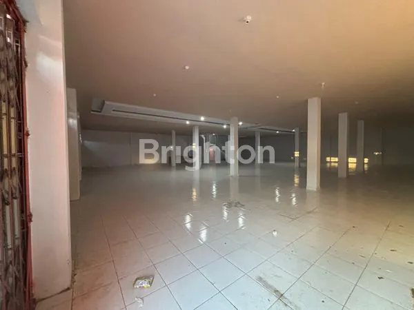 image RUKO LUAS DI BAU BAU SULAWESI (8)