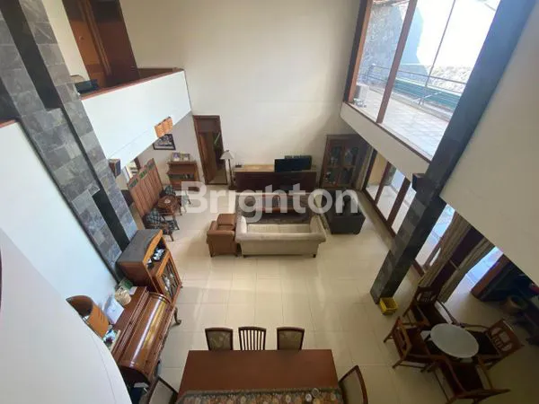 image RUMAH MEWAH SARIJADI MAINROAD (8)