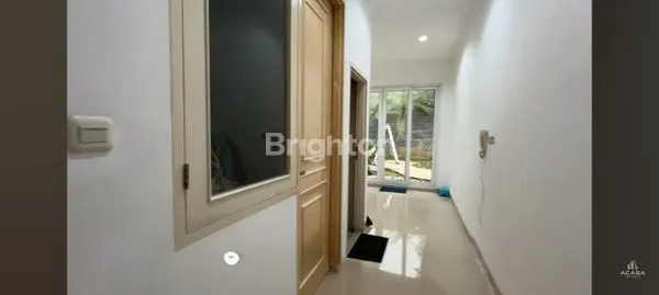 image RUMAH MEWAH 2 LANTAI CROWN PHG BSD - FULLY FURNISHED, SHM (6)