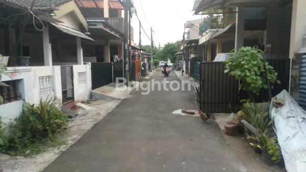 image RUMAH NYAMAN DAN STRATEGIS DI PERUMAHAN BUMI SERPONG DAMAI (BSD) (2)