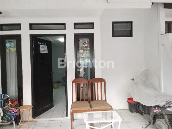 image RUMAH NYAMAN DAN STRATEGIS DI PERUMAHAN BUMI SERPONG DAMAI (BSD) (6)