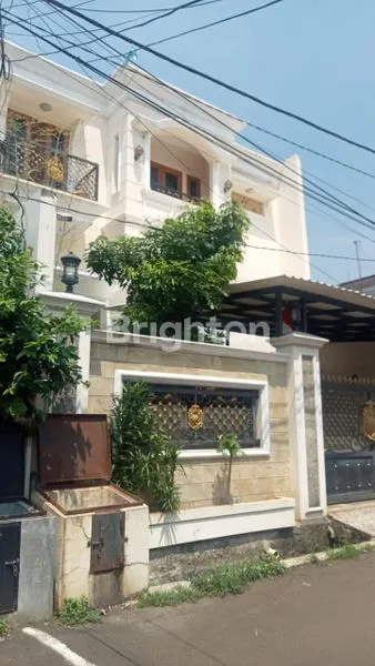 image RUMAH CIDODOL KEBAYORAN LAMA  (8)