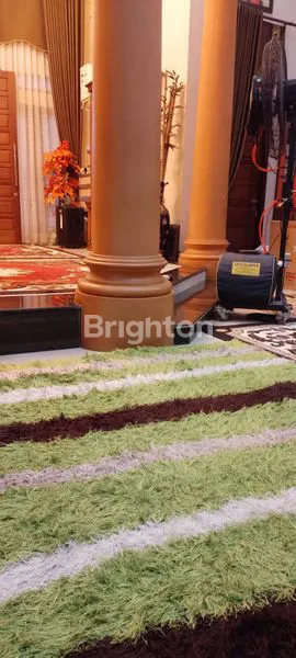 image RUMAH DENGAN TERAS YANG LUAS DAERAH PANDAU (6)