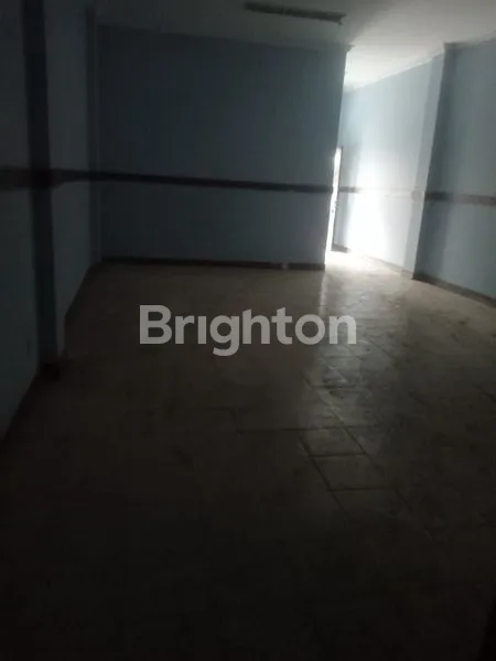 image RUKO 2 LANTAI STRATEGIS DI MT HARYONO, AREA BISNIS BALIKPAPAN (6)