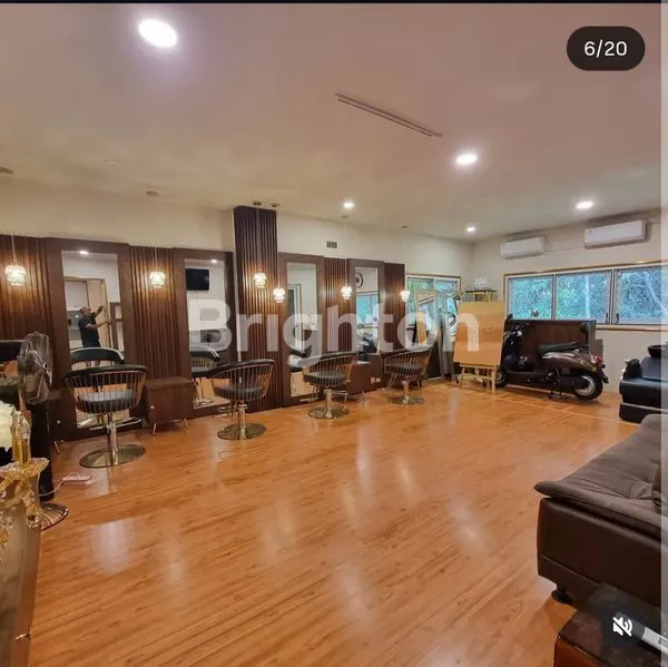 image DISEWAIN RUKO BAGUS FURNISHED LOKASI STRATEGIS DI KUTA, BALI (1)